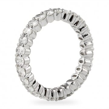 small oval eternity band shared prong