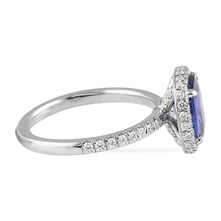 2.61 carat Sapphire and Diamond Platinum Ring flat