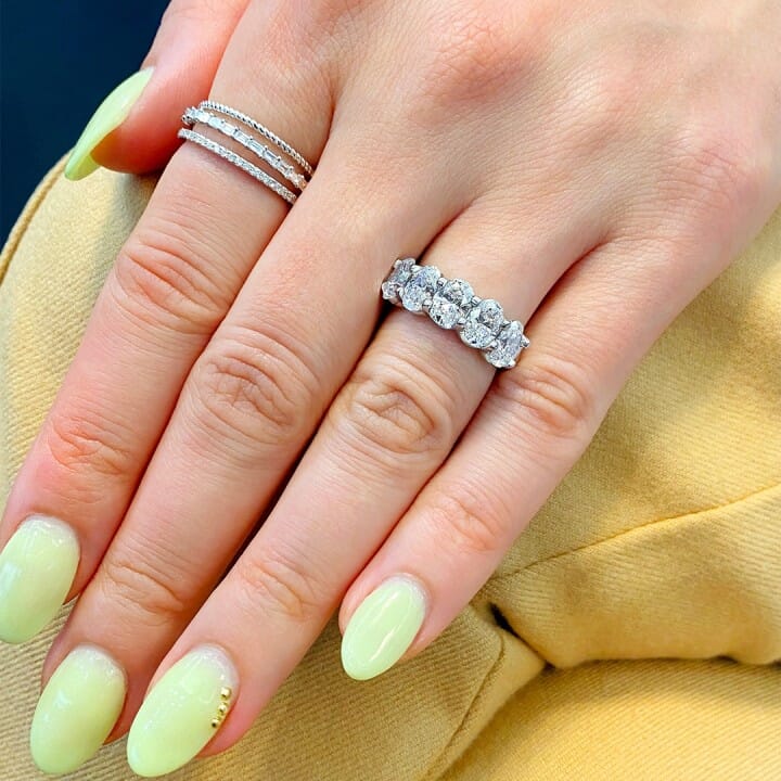 Salt and Pepper Diamond Wedding Ring Rose Gold Curved U Shaped Band | Black  diamond ring engagement, Black diamond wedding bands, Black diamond bridal  set