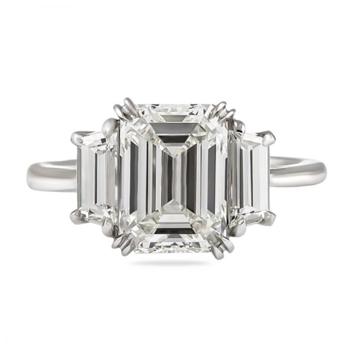 Platinum GIA Certificated Oval Cut Diamond Three Stone Ring