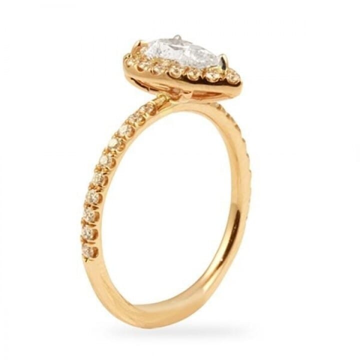 1.02 ct Pear Diamond 18K Yellow Gold Engagement Ring