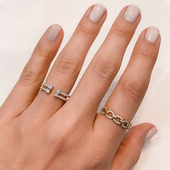 Pave Chain Link Ring