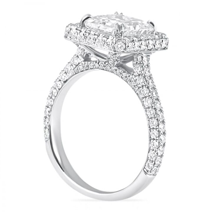 3.01 Carat Radiant Cut Platinum Engagement Ring profile